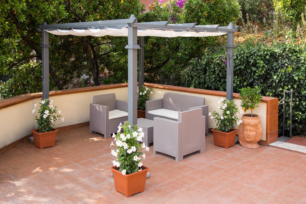 Villa Giannina B&B Таормина Екстериор снимка