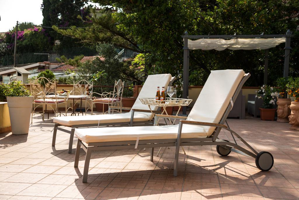 Villa Giannina B&B Таормина Екстериор снимка